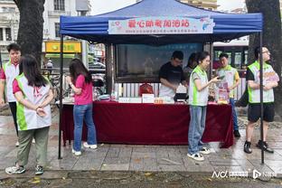 记者：武里南联老板和老板娘横行霸道，曾给越秀山“下降头”做法